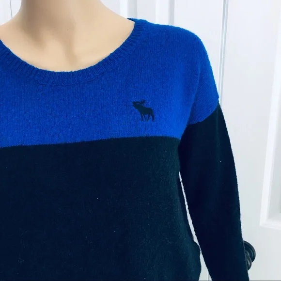 Abercrombie & Fitch sweater M - Picture 2 of 6